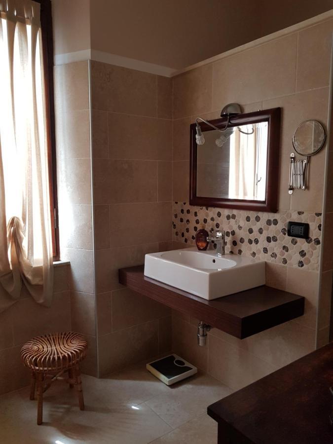 Dueterre Room & Host Fornole Ngoại thất bức ảnh