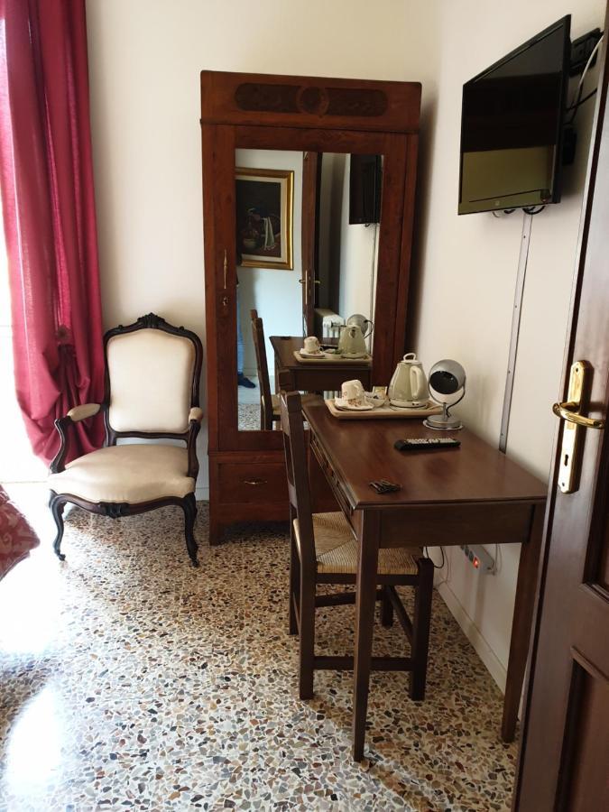 Dueterre Room & Host Fornole Ngoại thất bức ảnh