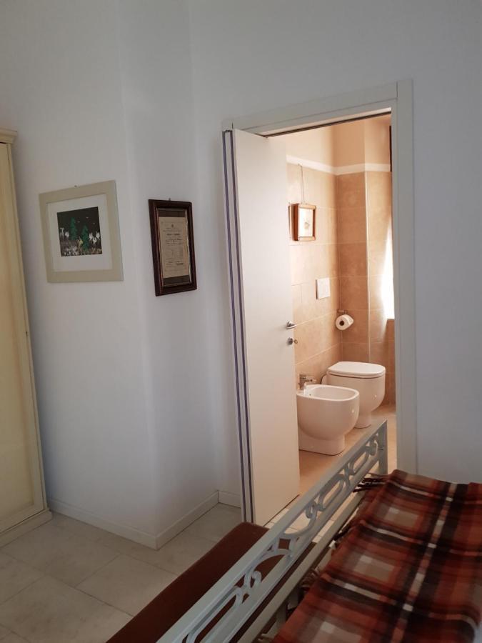 Dueterre Room & Host Fornole Ngoại thất bức ảnh
